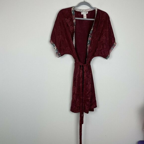 Val Mode Lingerie Red Brocade Short Robe Lace Trim Vintage Size Medium - Picture 1 of 6